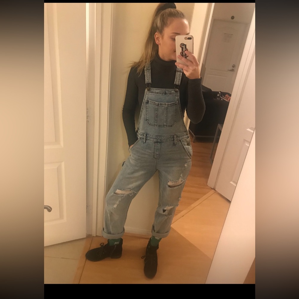 Wild Fable Light Wash Distressed Denim Overalls, Small